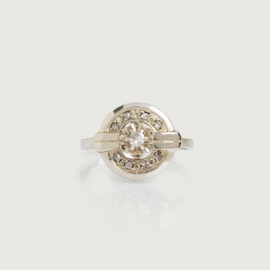 Złoty-pierścionek-z-diamentami-vintage-jagg